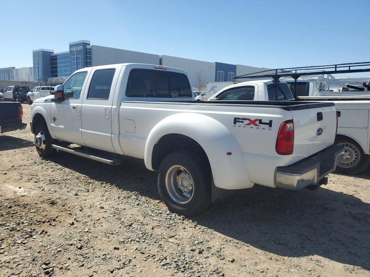 2011 Ford F350 - Image 2