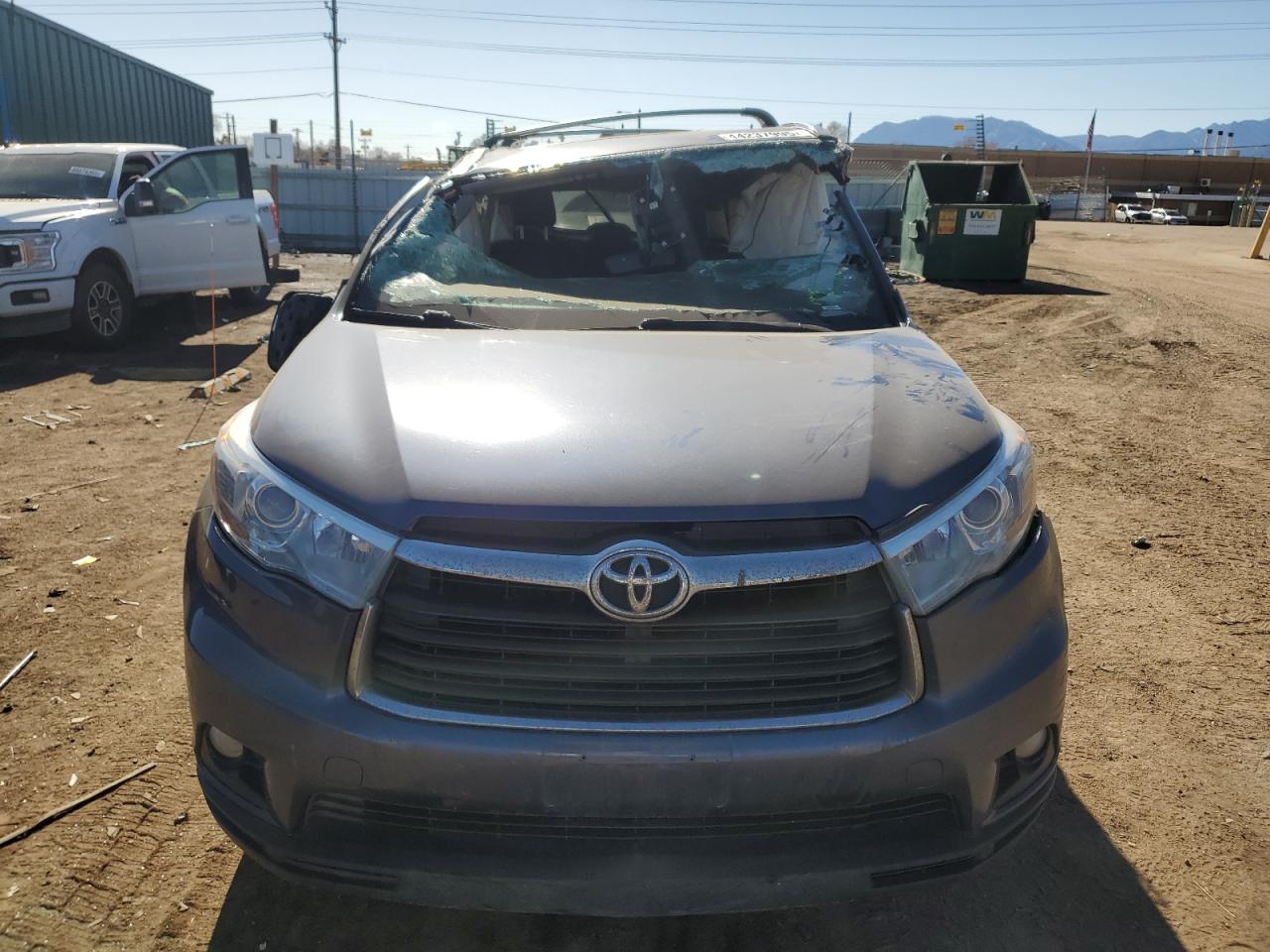 2015 Toyota Highlander - Image 5