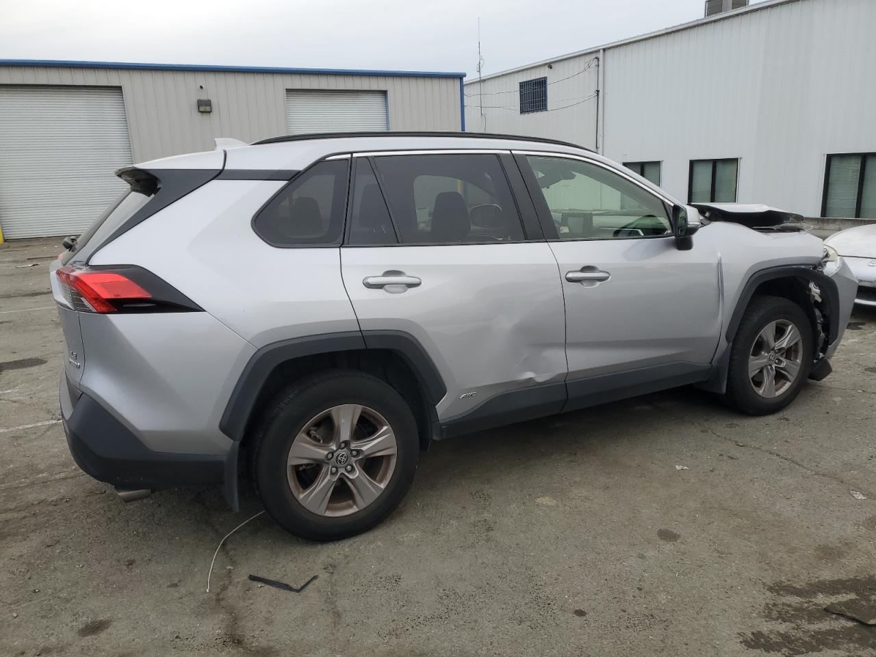 2022 Toyota RAV 4 - Image 3