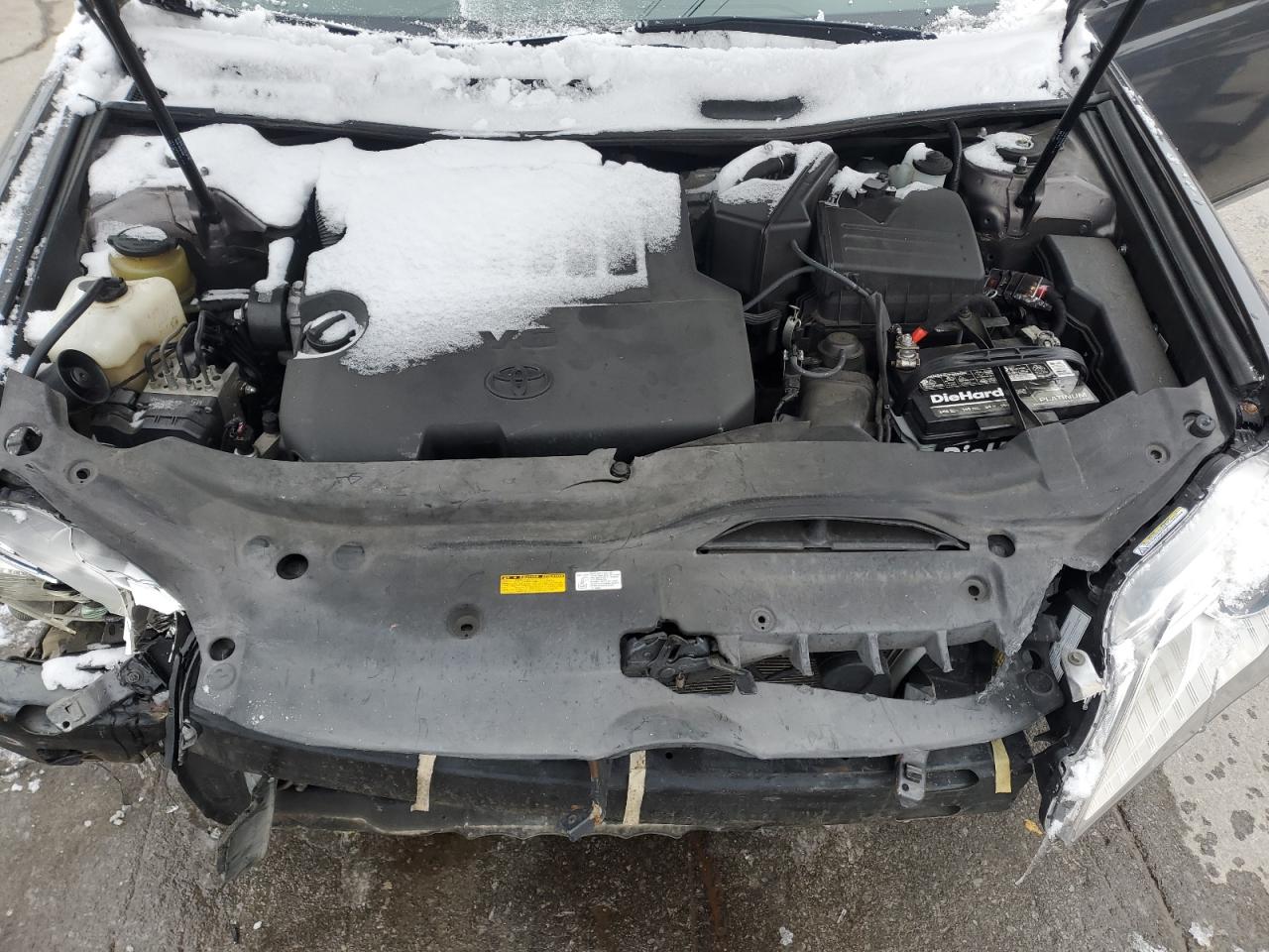 2012 Toyota Avalon - Image 11