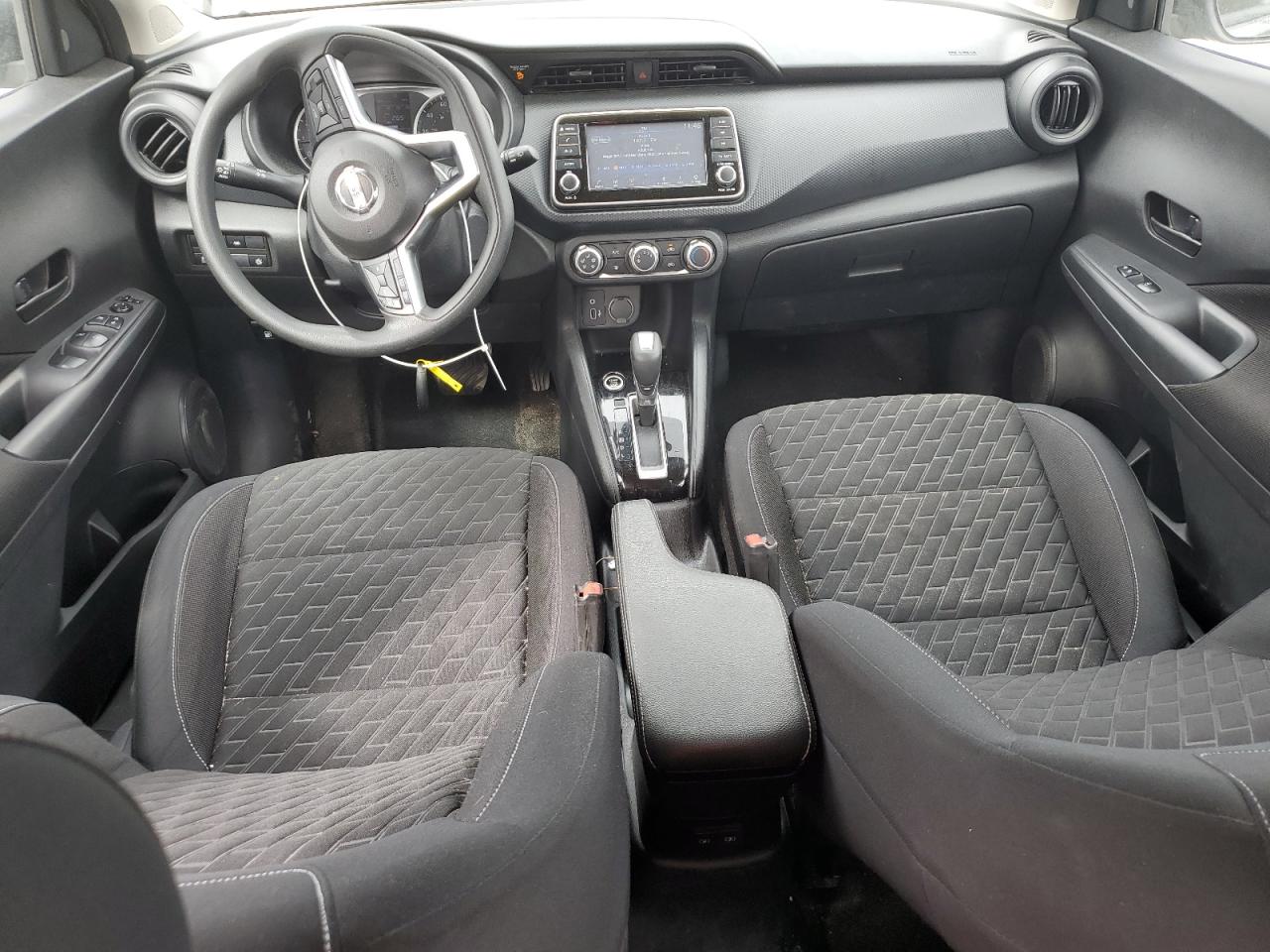 2021 Nissan Kicks - Image 8