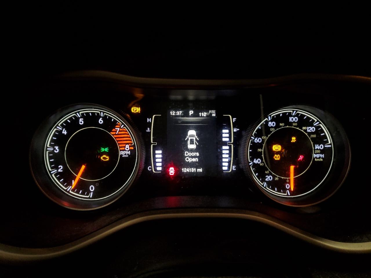 2016 Jeep Grand Cherokee - Image 9
