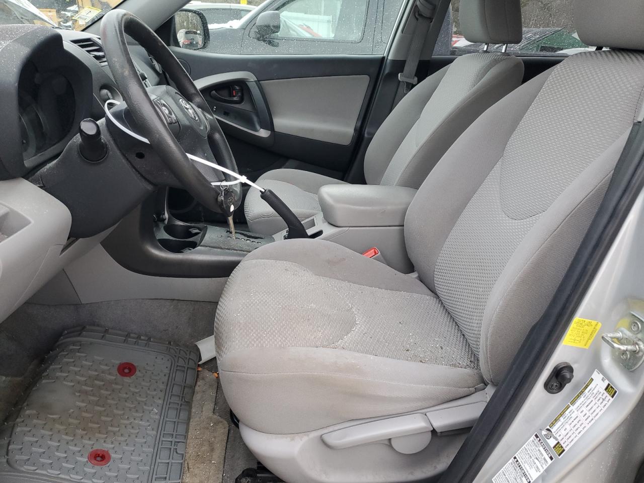 2012 Toyota RAV 4 - Image 7