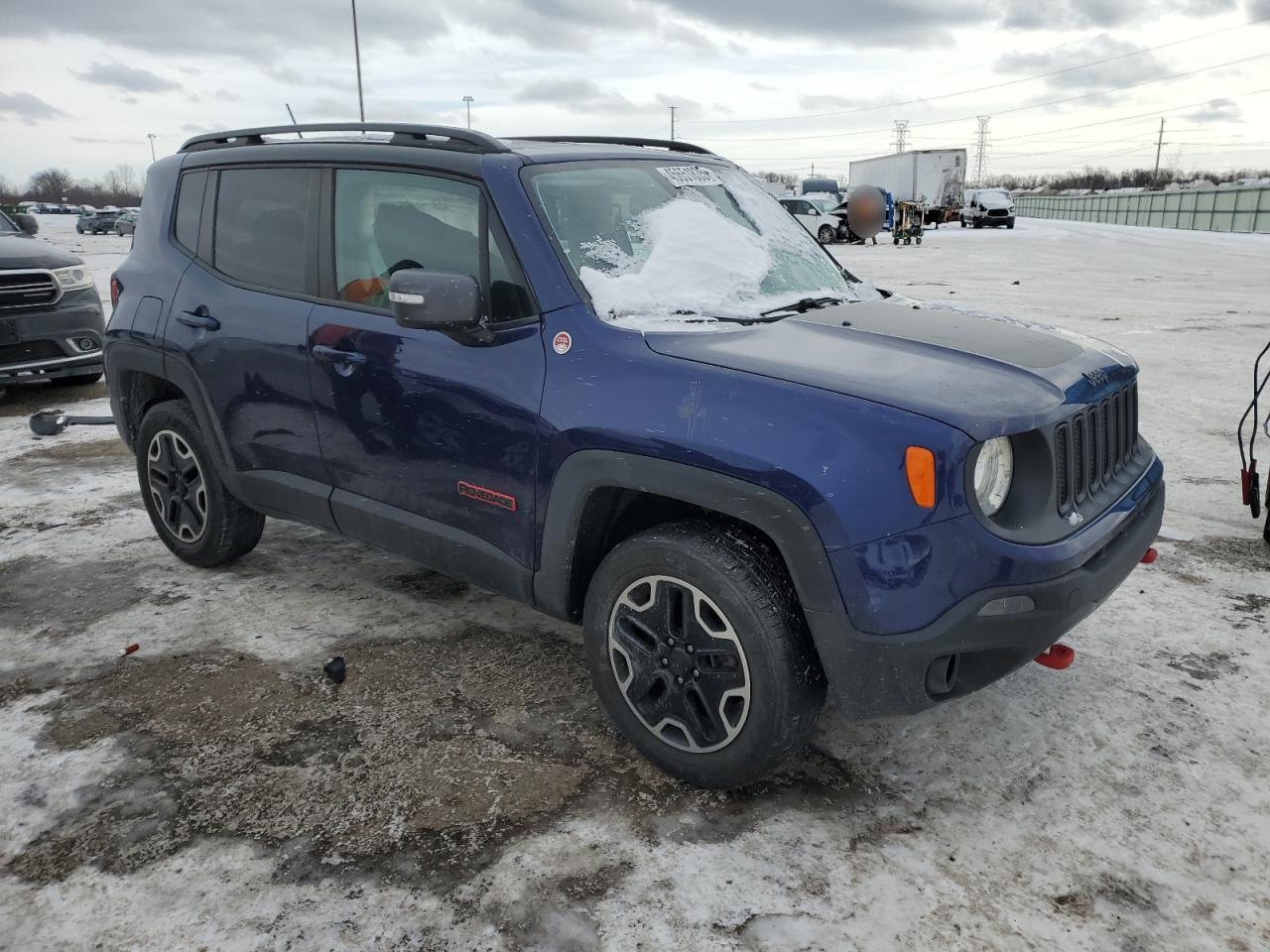 2016 Jeep Renegade - Image 4