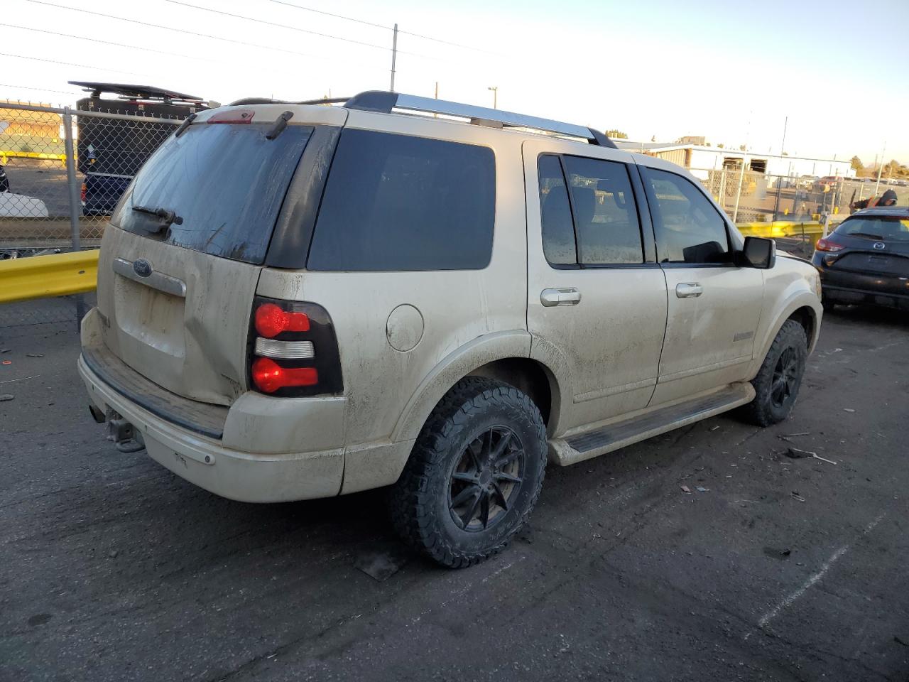 2006 Ford Explorer - Image 3