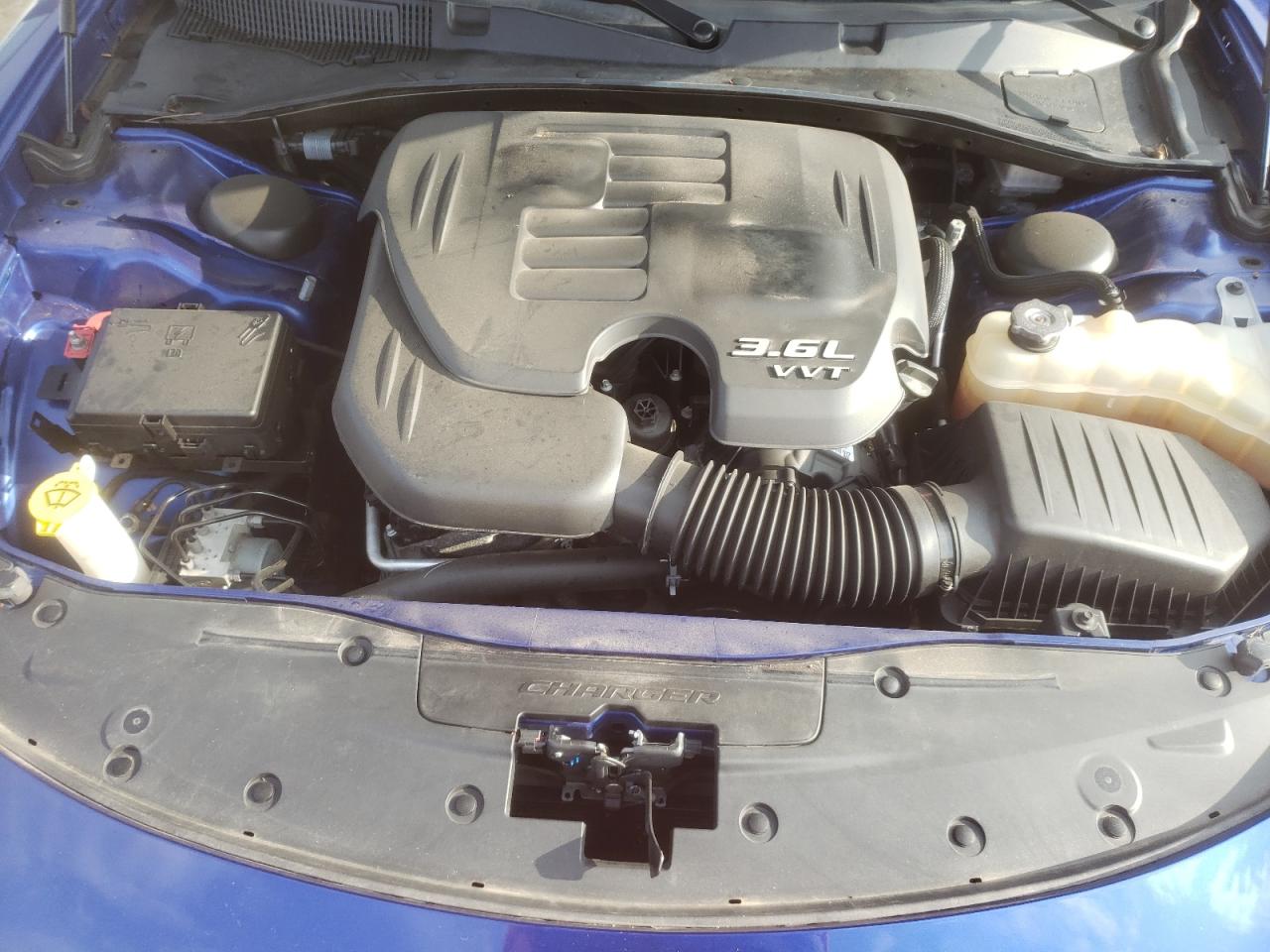 2021 Dodge Charger - Image 11