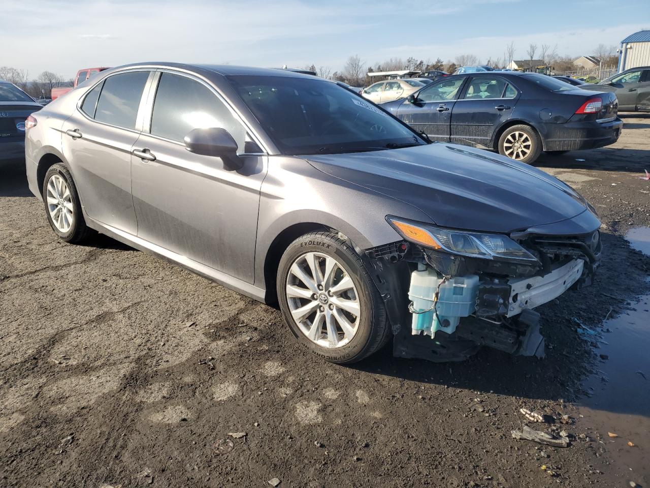 2018 Toyota Camry - Image 4