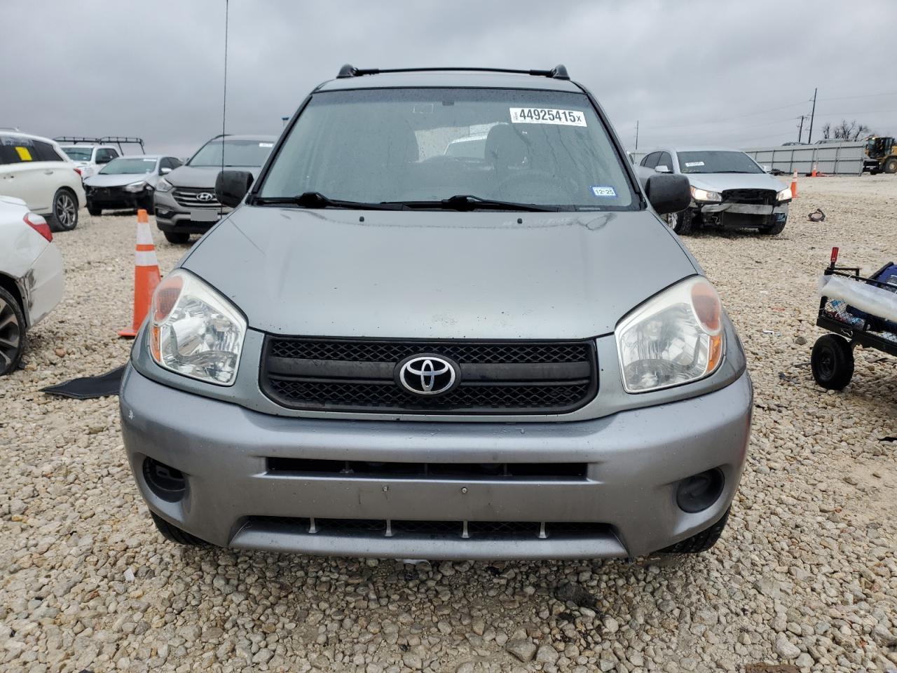 2005 Toyota RAV 4 - Image 5