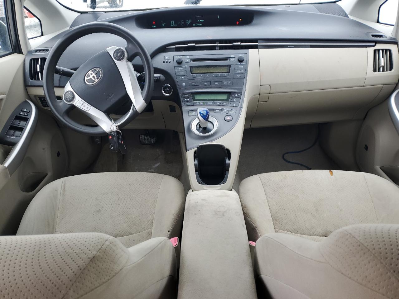 2011 Toyota Prius - Image 8