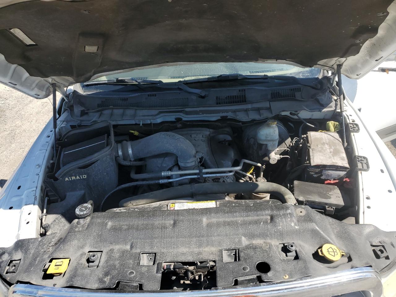 2010 Dodge RAM - Image 11