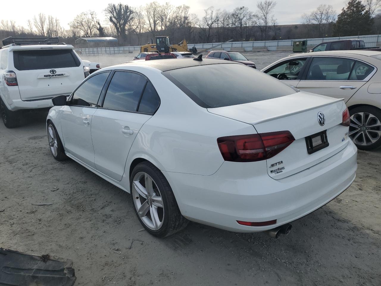 2016 Volkswagen Jetta - Image 2
