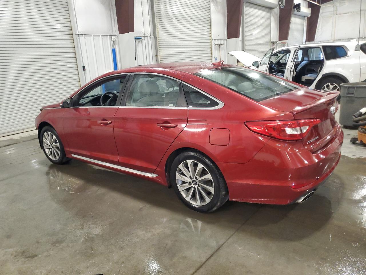 2015 Hyundai Sonata - Image 2