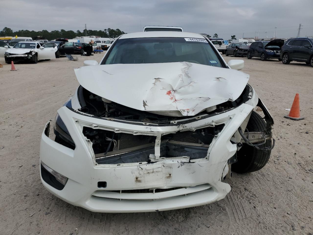 2014 Nissan Altima - Image 5