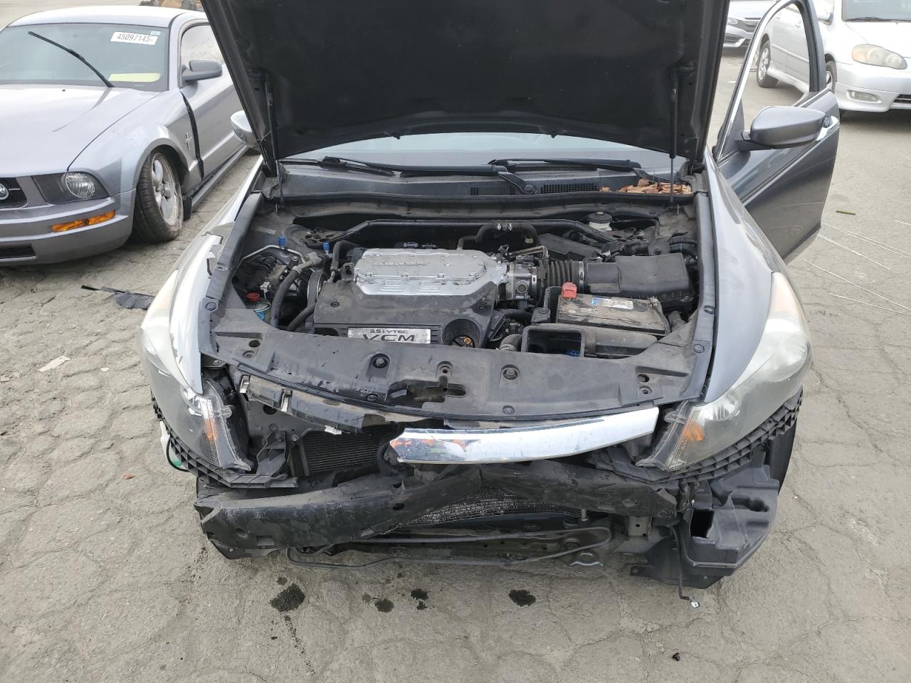 2012 Honda Accord - Image 11