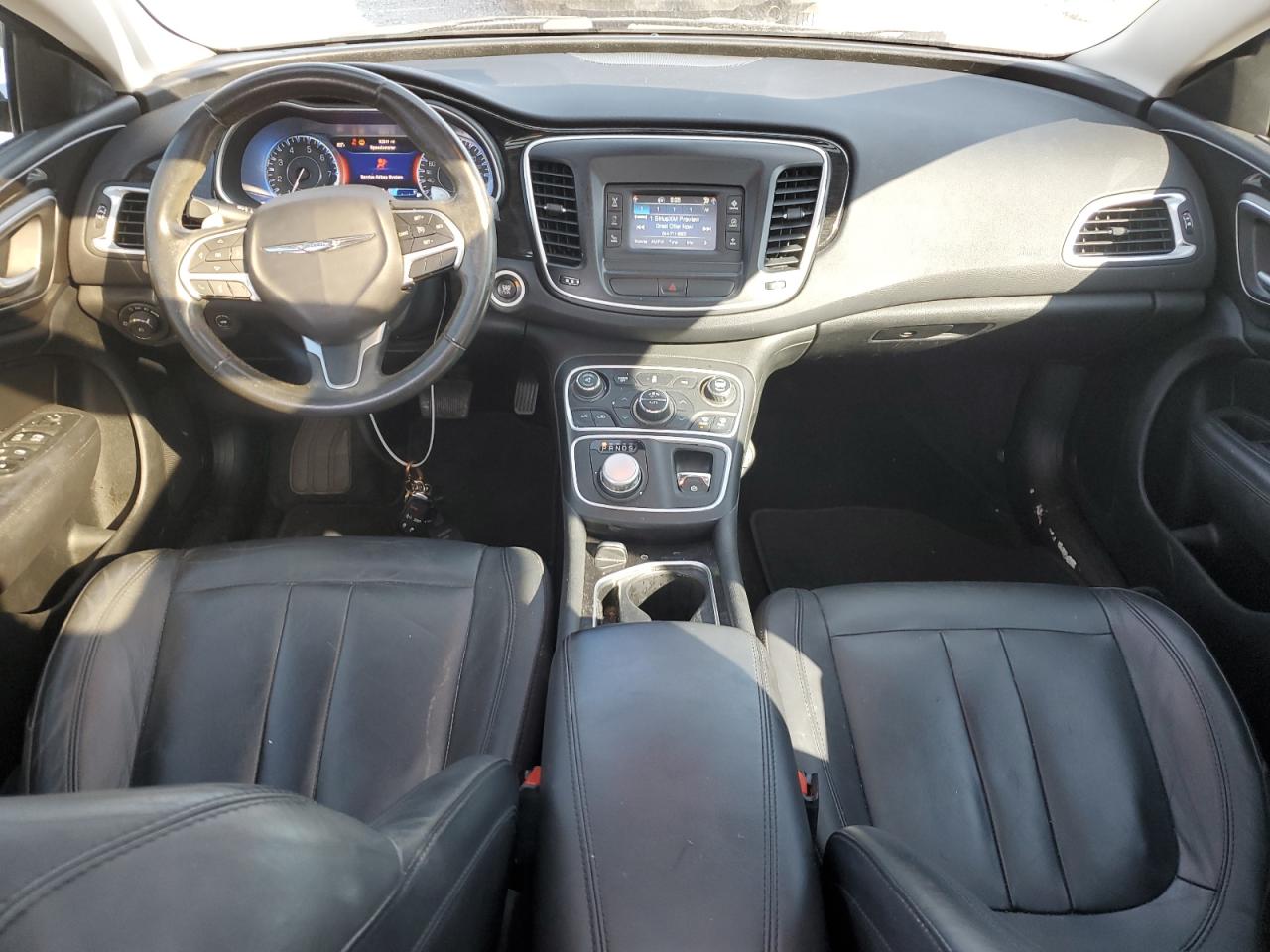 2015 Chrysler 200 - Image 8