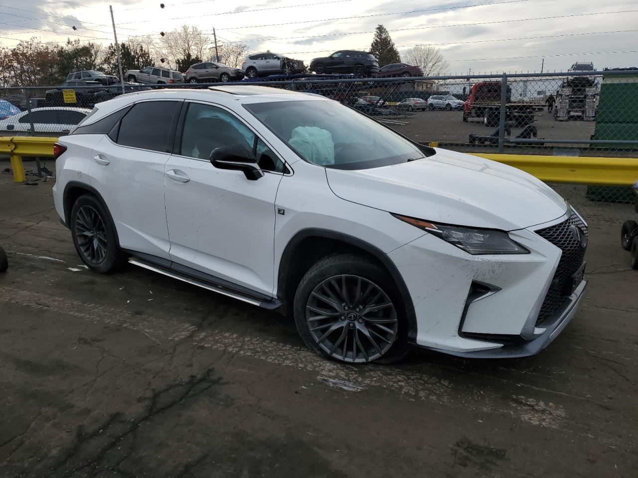 2017 Lexus RX - Image 4
