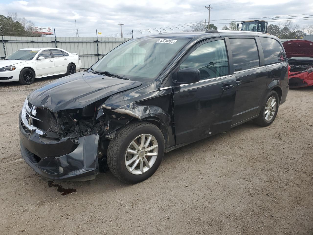 2018 Dodge Caravan - Image 1
