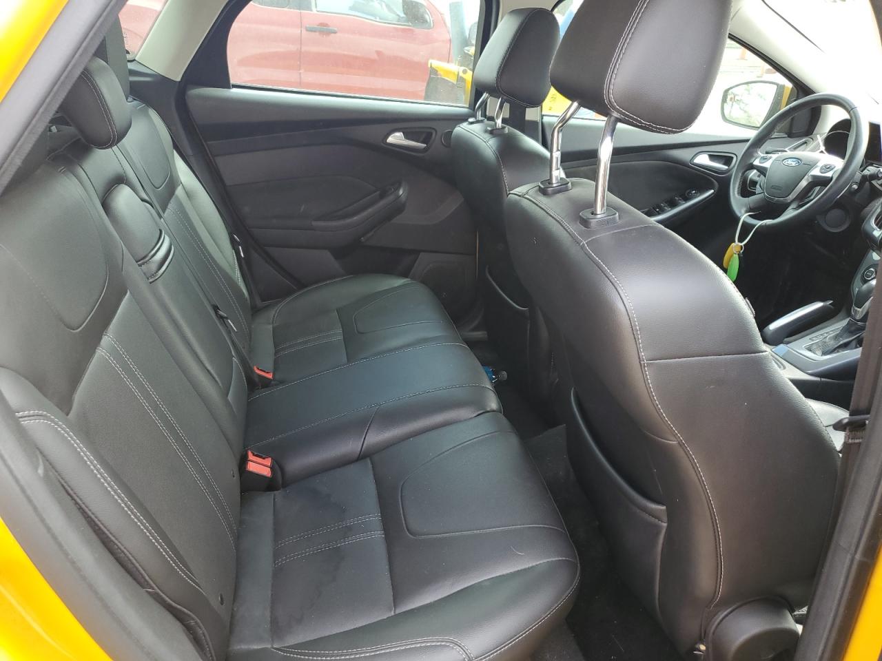 2012 Ford Focus - Image 10