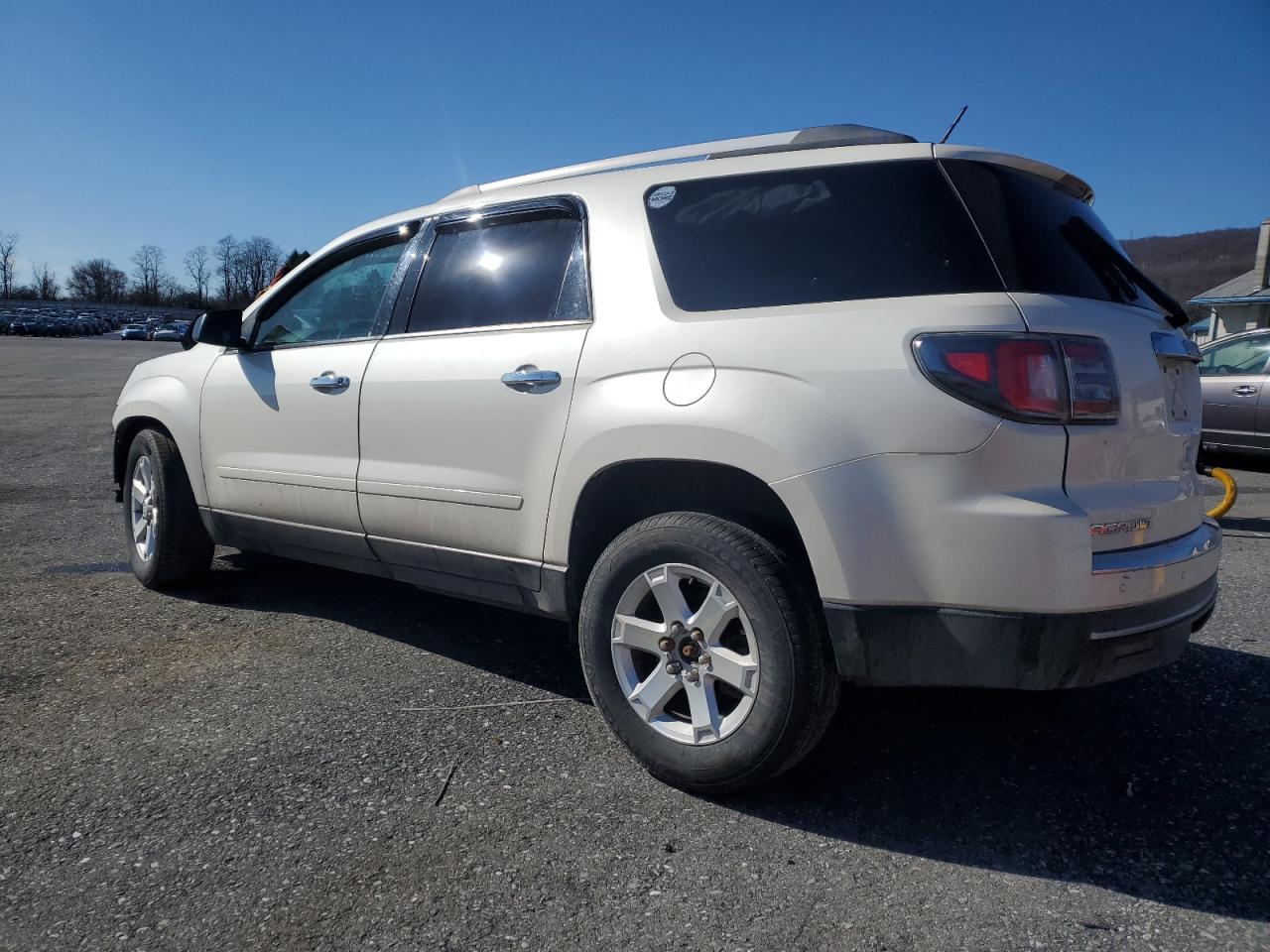 2015 GMC Acadia - Image 2