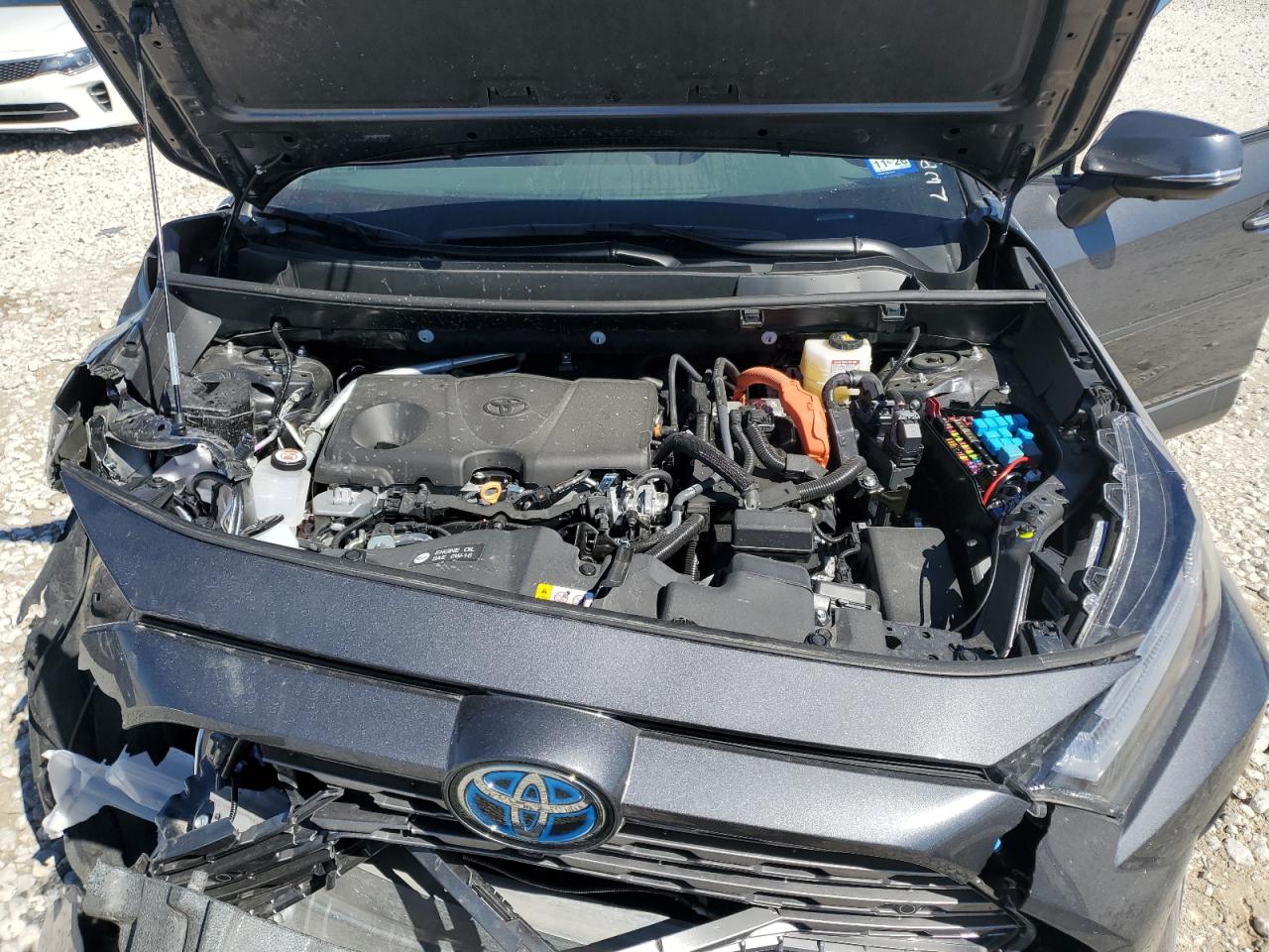 2024 Toyota RAV 4 - Image 12