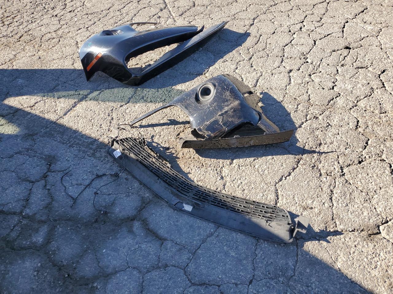 2016 Dodge Challenger - Image 14