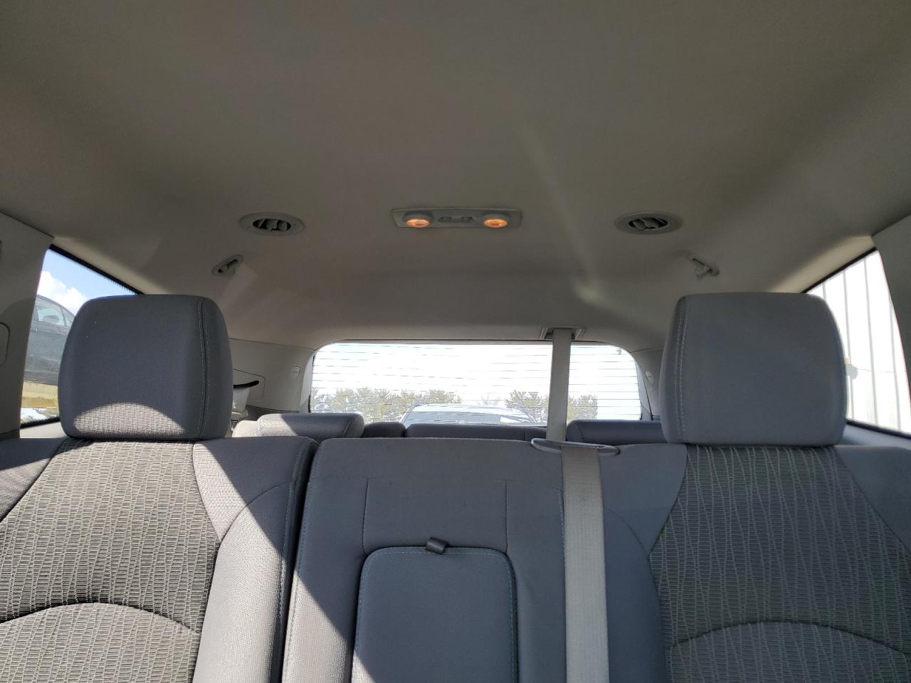 2013 Chevrolet Traverse - Image 10