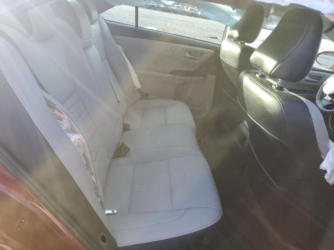 2017 Toyota Camry - Image 11
