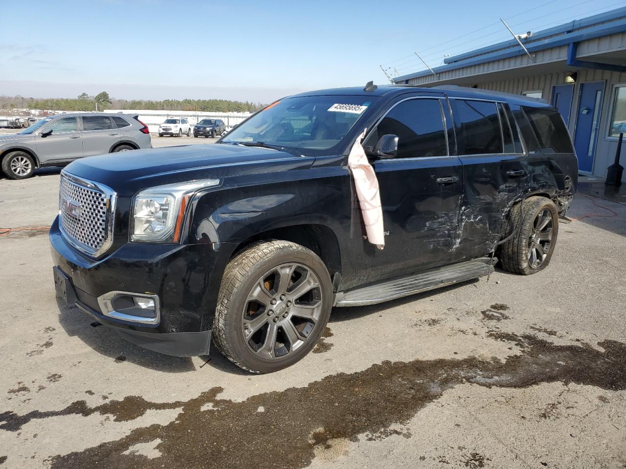 2015 GMC Yukon - Image 1