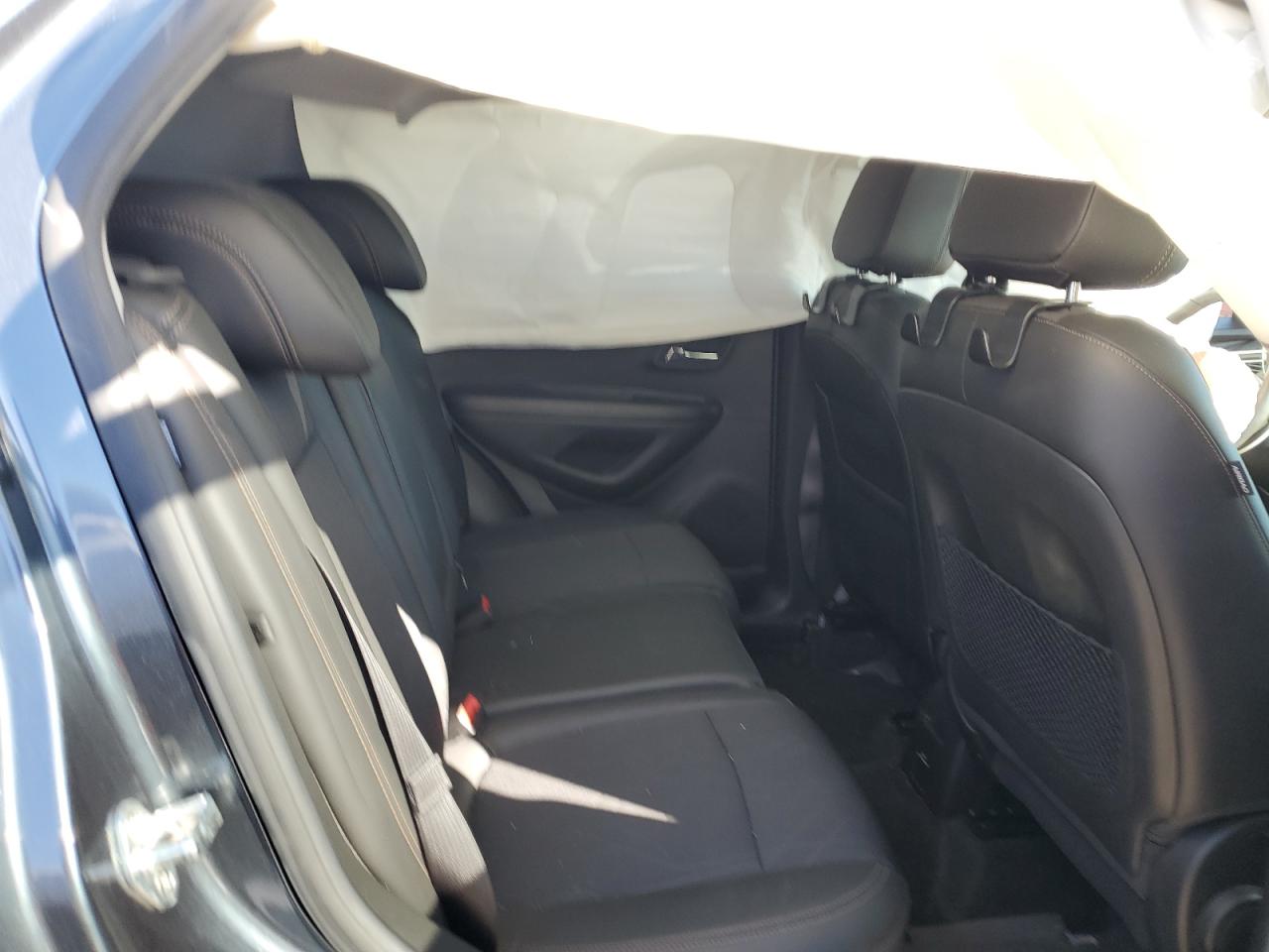 2021 Chevrolet Trax - Image 11