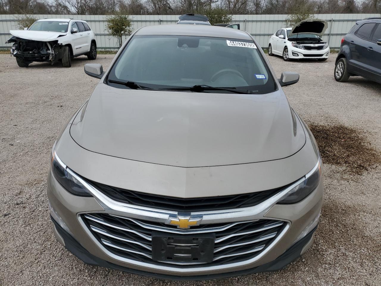 2023 Chevrolet Malibu - Image 5