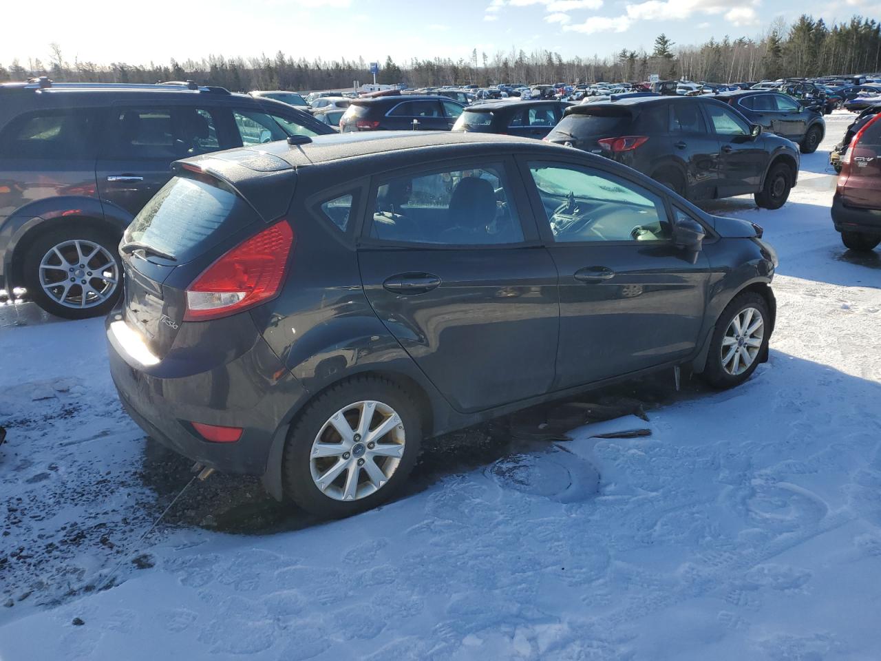 2013 Ford Fiesta - Image 3