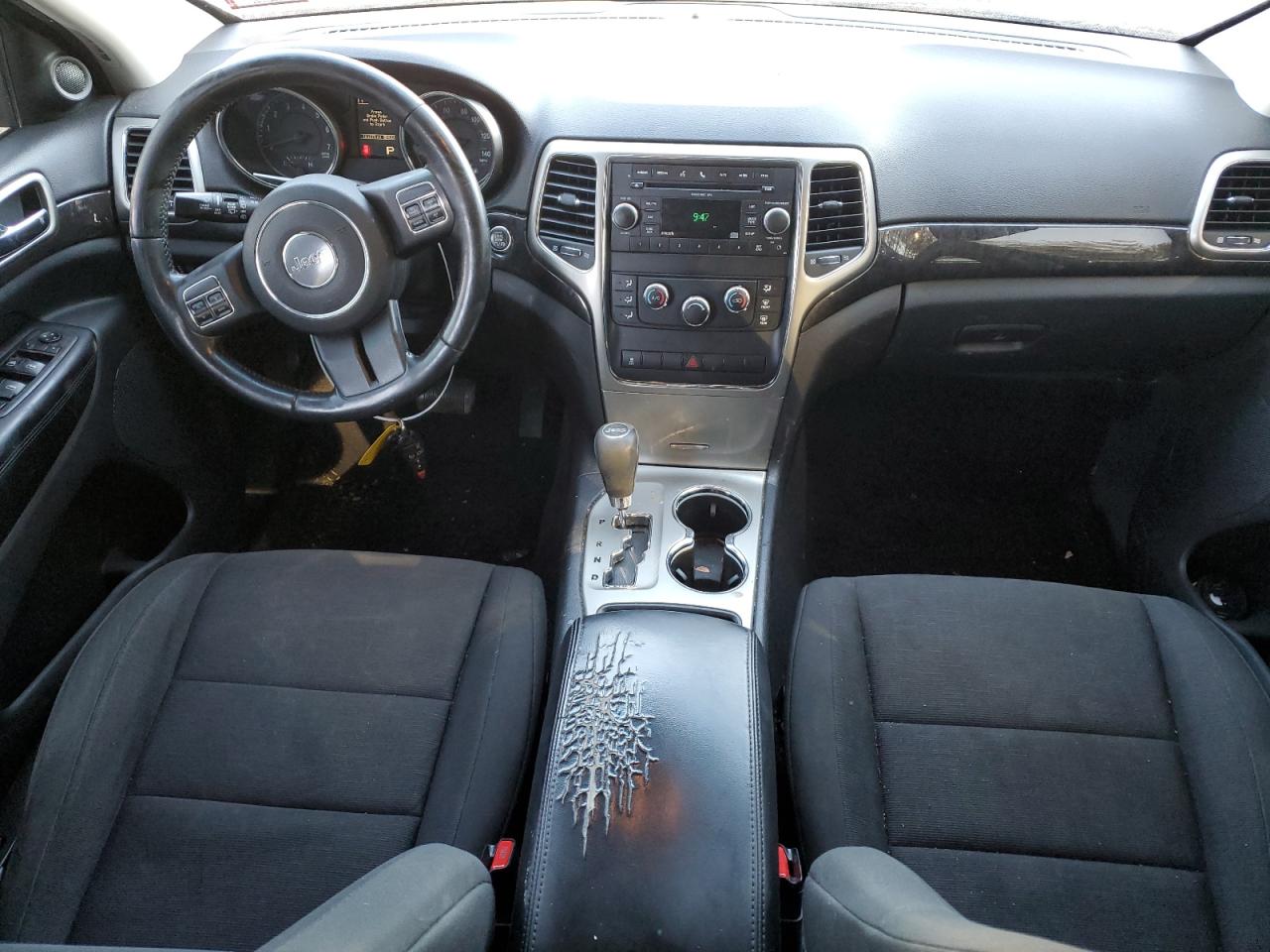 2011 Jeep Grand Cherokee - Image 8