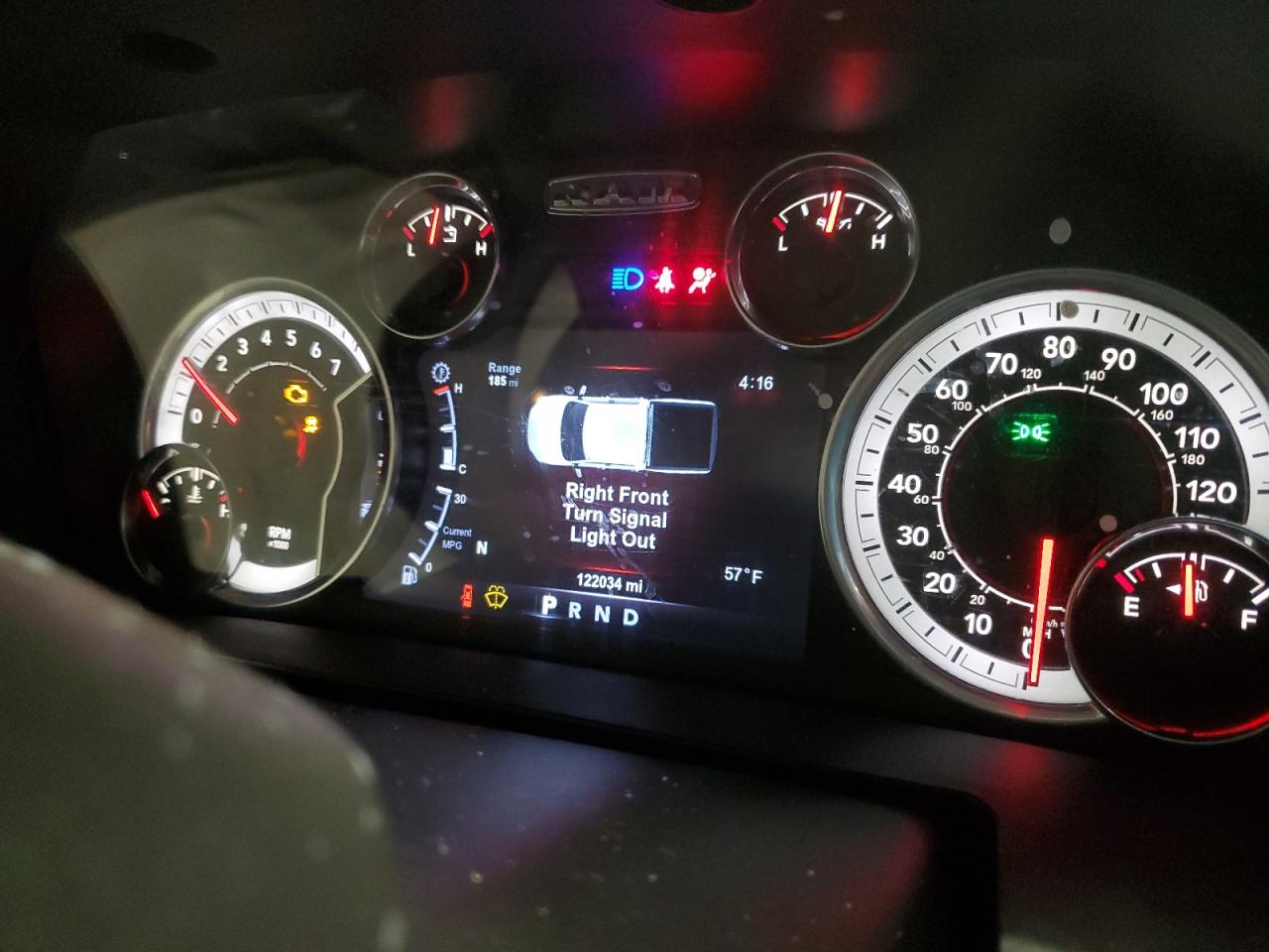 2017 RAM 1500 - Image 9