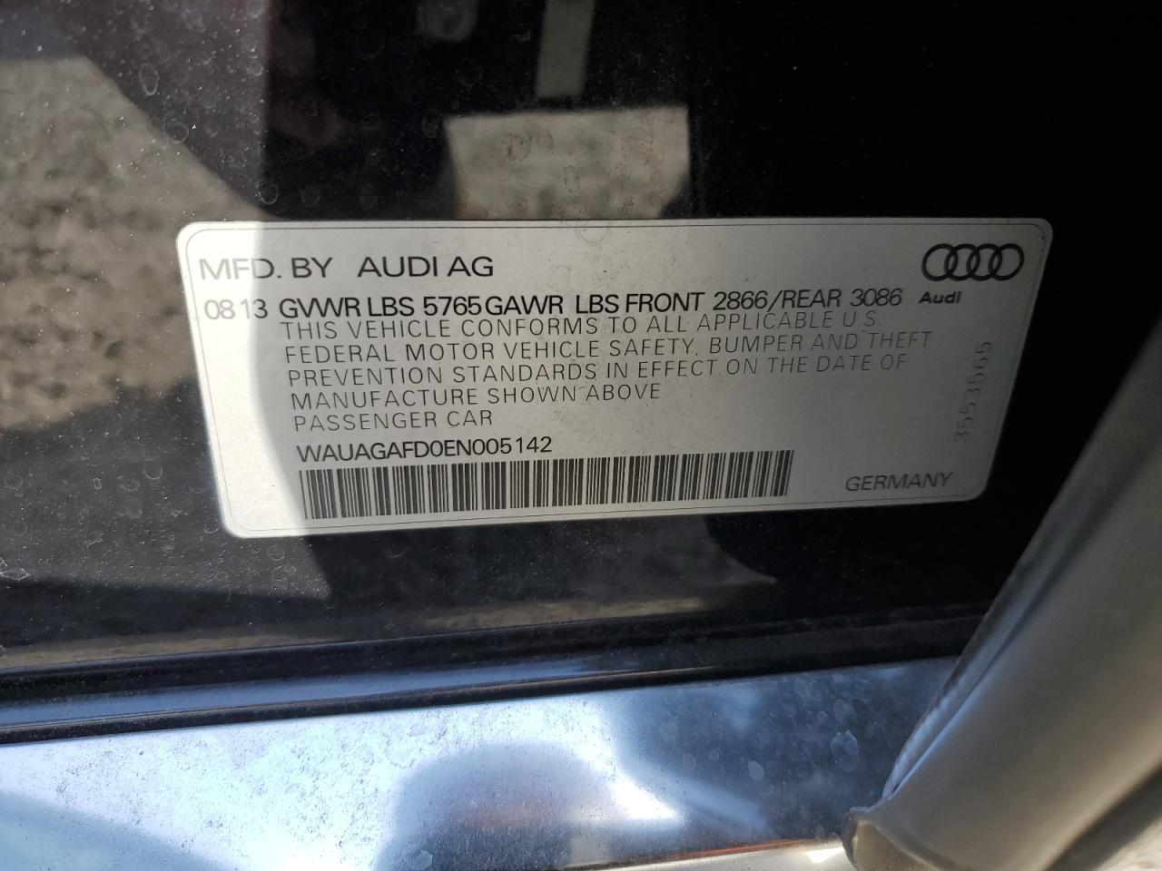 2014 Audi A8 - Image 12