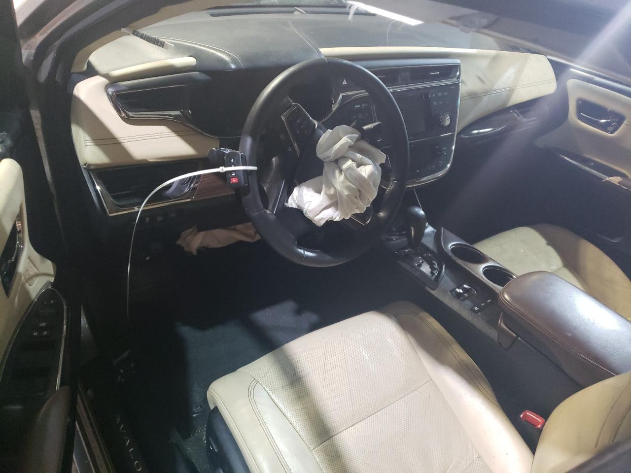 2013 Toyota Avalon - Image 8