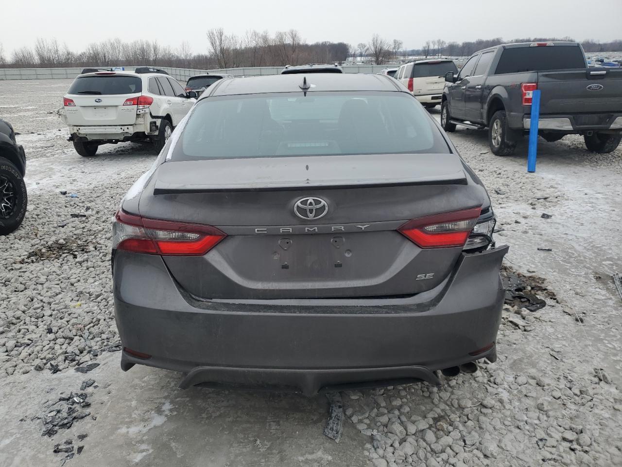 2022 Toyota Camry - Image 6
