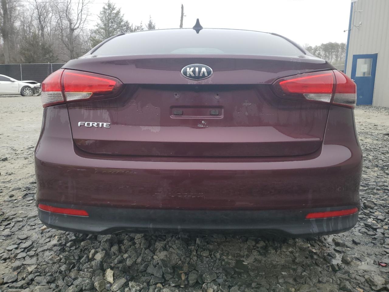 2017 Kia Forte - Image 6