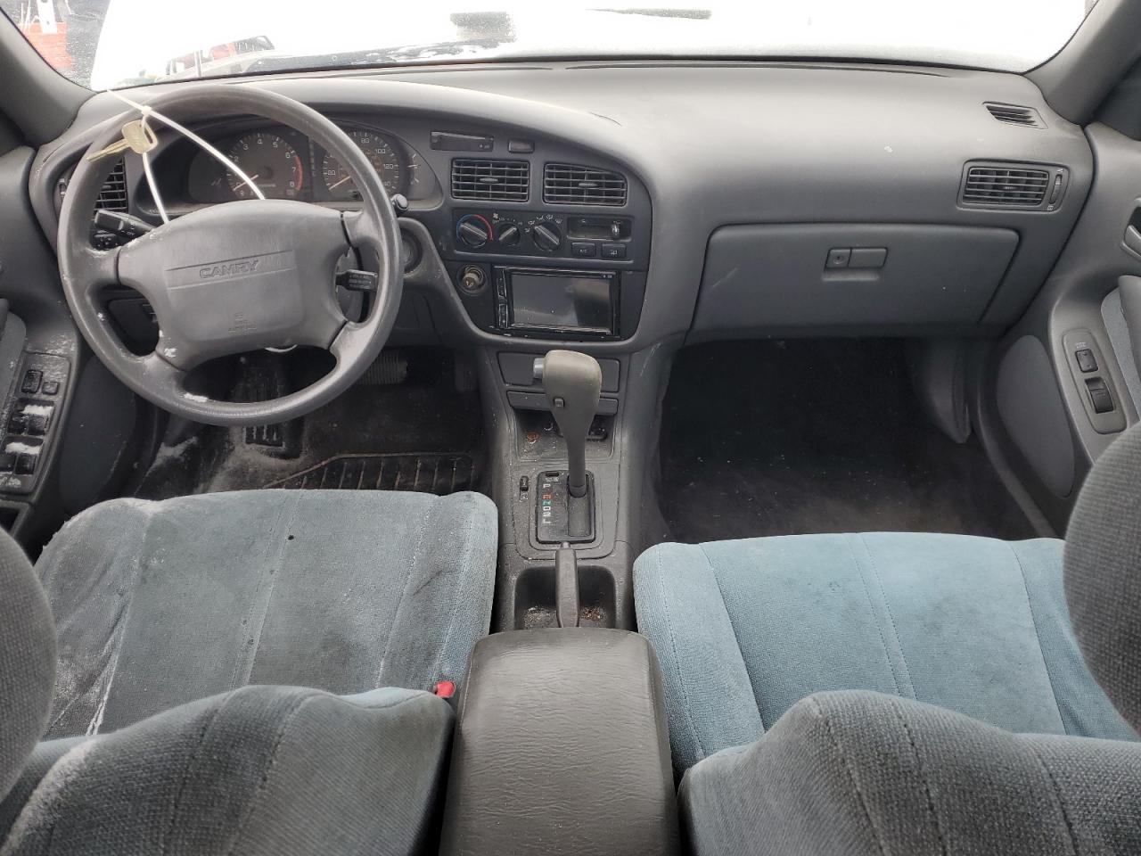 1992 Toyota Camry - Image 8