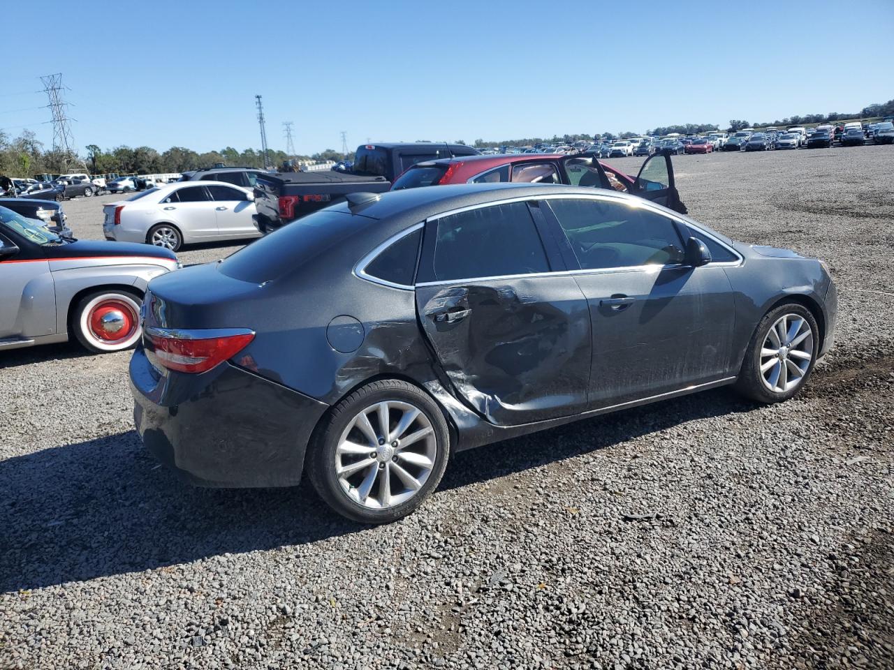 2016 Buick Verano - Image 3