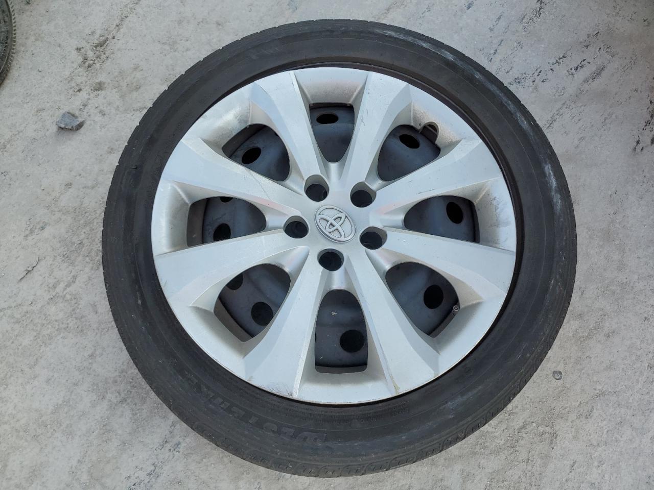 2021 Toyota Corolla - Image 12