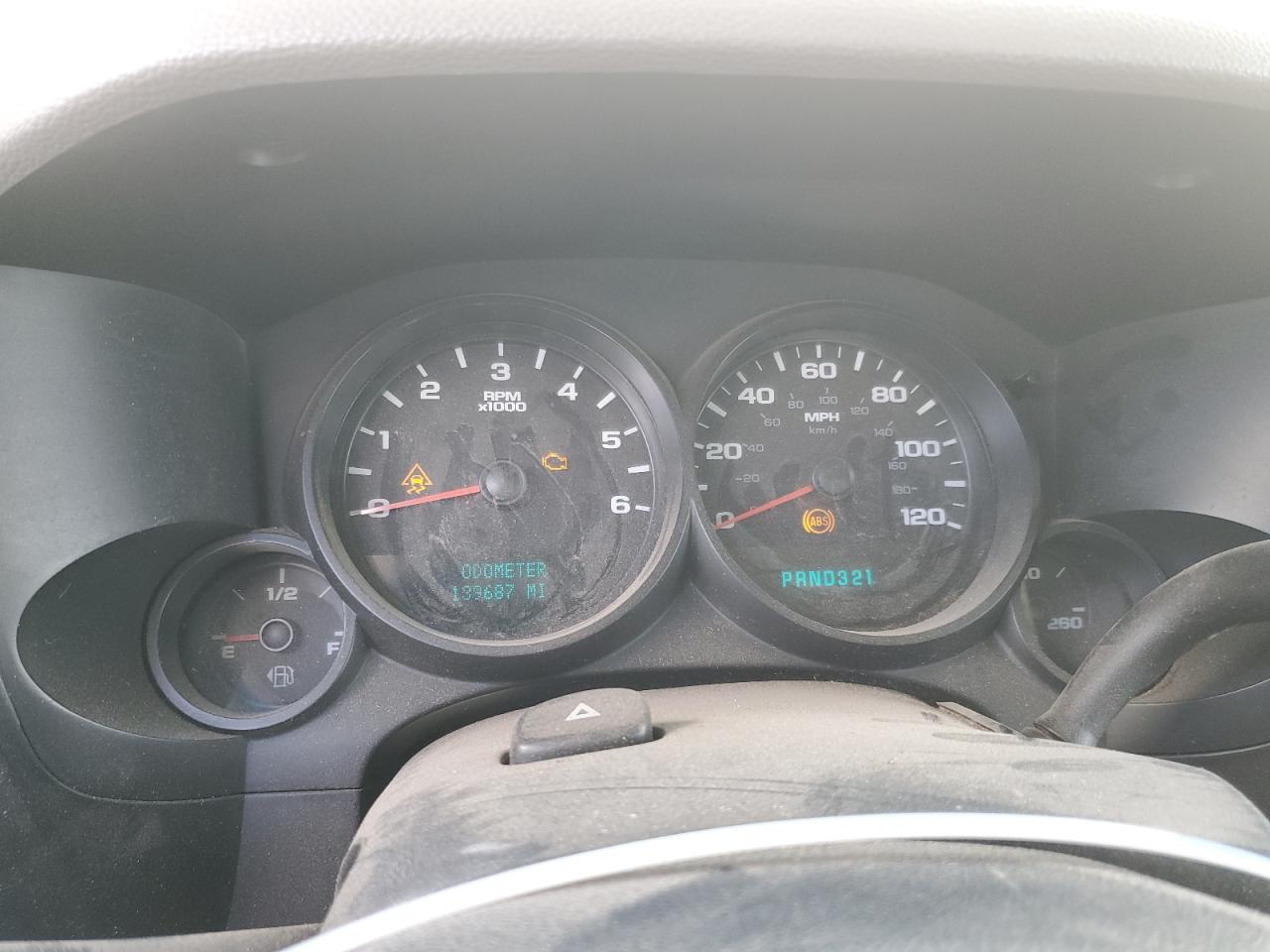 2007 GMC Sierra - Image 9