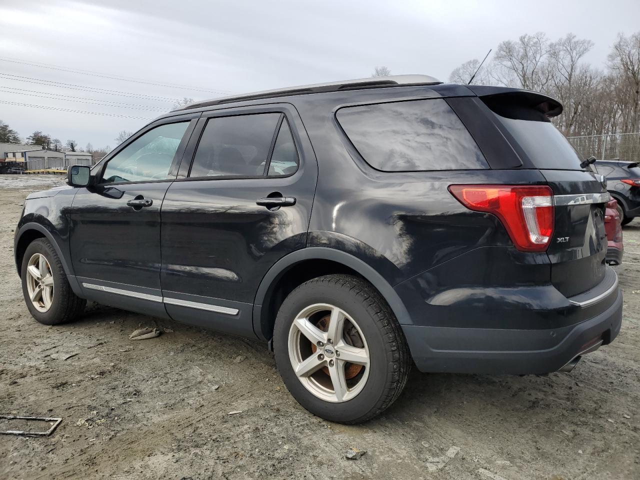 2018 Ford Explorer - Image 2