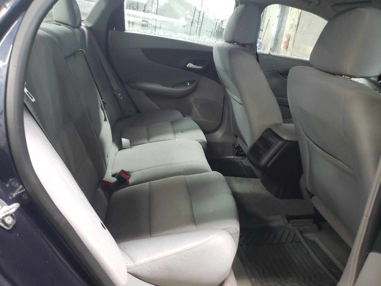 2015 Chevrolet Impala - Image 10