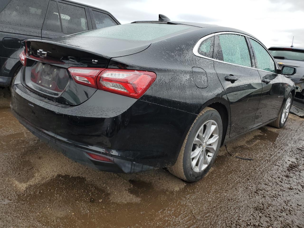 2020 Chevrolet Malibu - Image 3