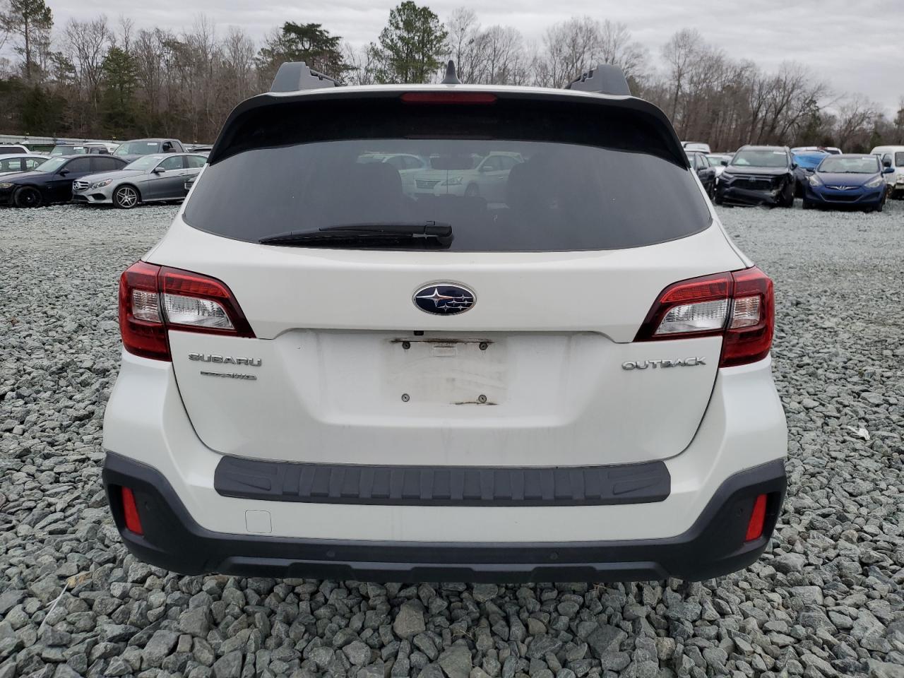 2018 Subaru Outback - Image 6