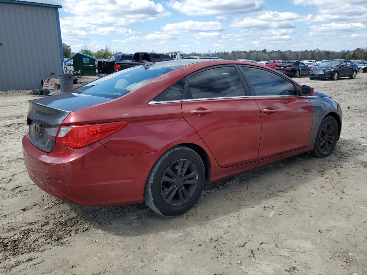 2013 Hyundai Sonata - Image 3