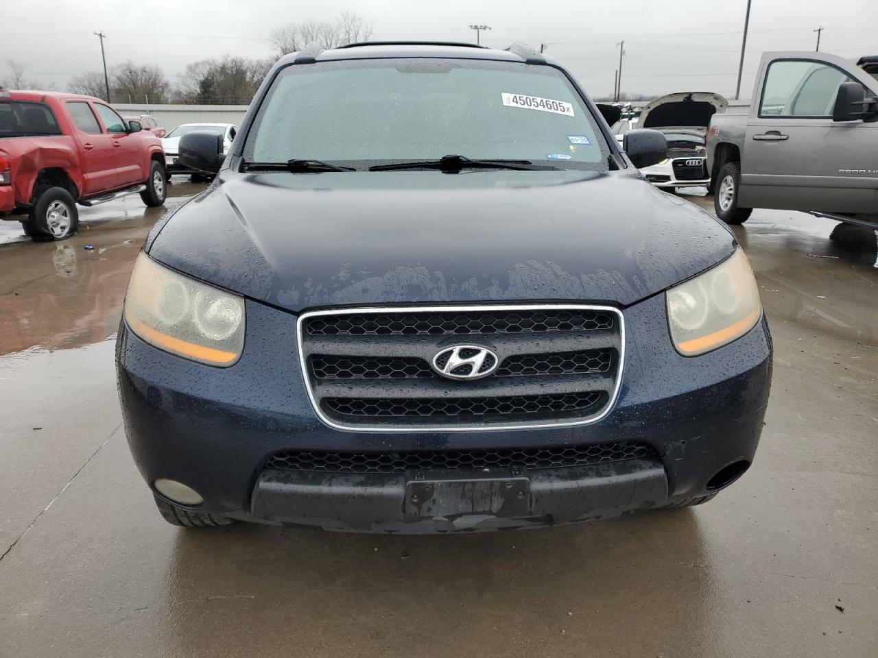 2009 Hyundai Santa Fe - Image 5
