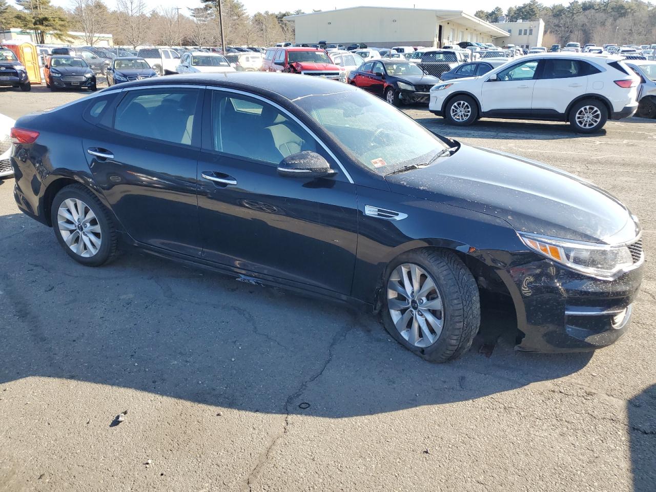 2018 Kia Optima - Image 4
