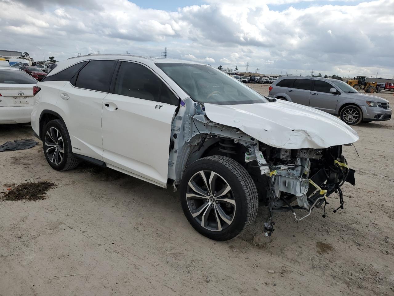 2018 Lexus RX - Image 4