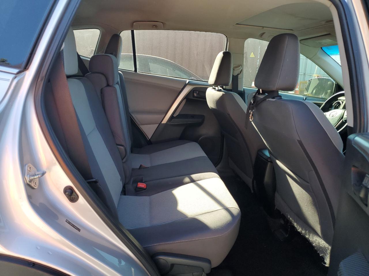 2013 Toyota RAV 4 - Image 11